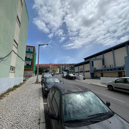 Апартаменты House T2 Proximo Do Barco Lisboa